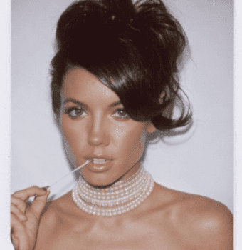 retro chic textured tresses