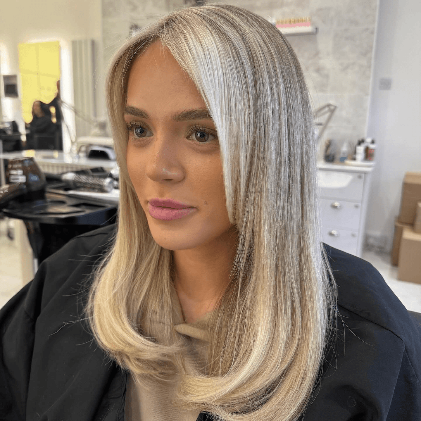 31 Stunning Ash Blonde Hair Ideas - Inspiring Hairstyles