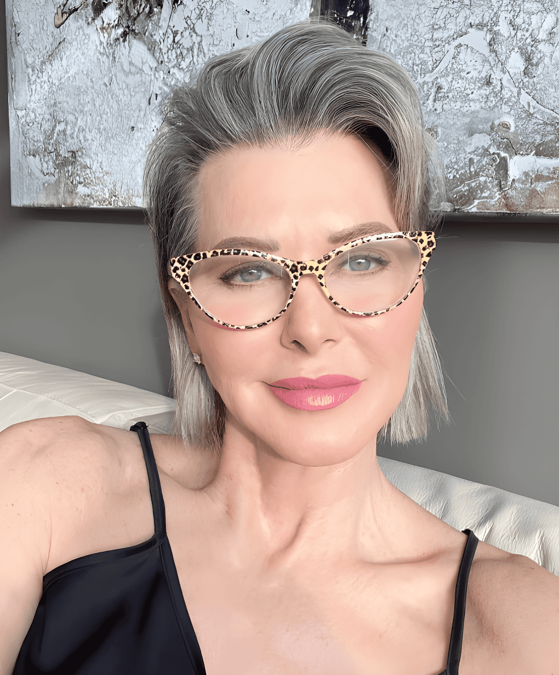 chic silver pixie bob
