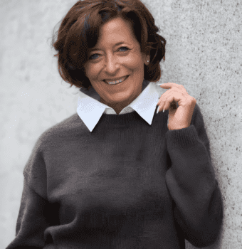 effortless layered bob vibes