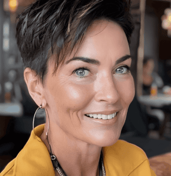 effortlessly chic pixie style