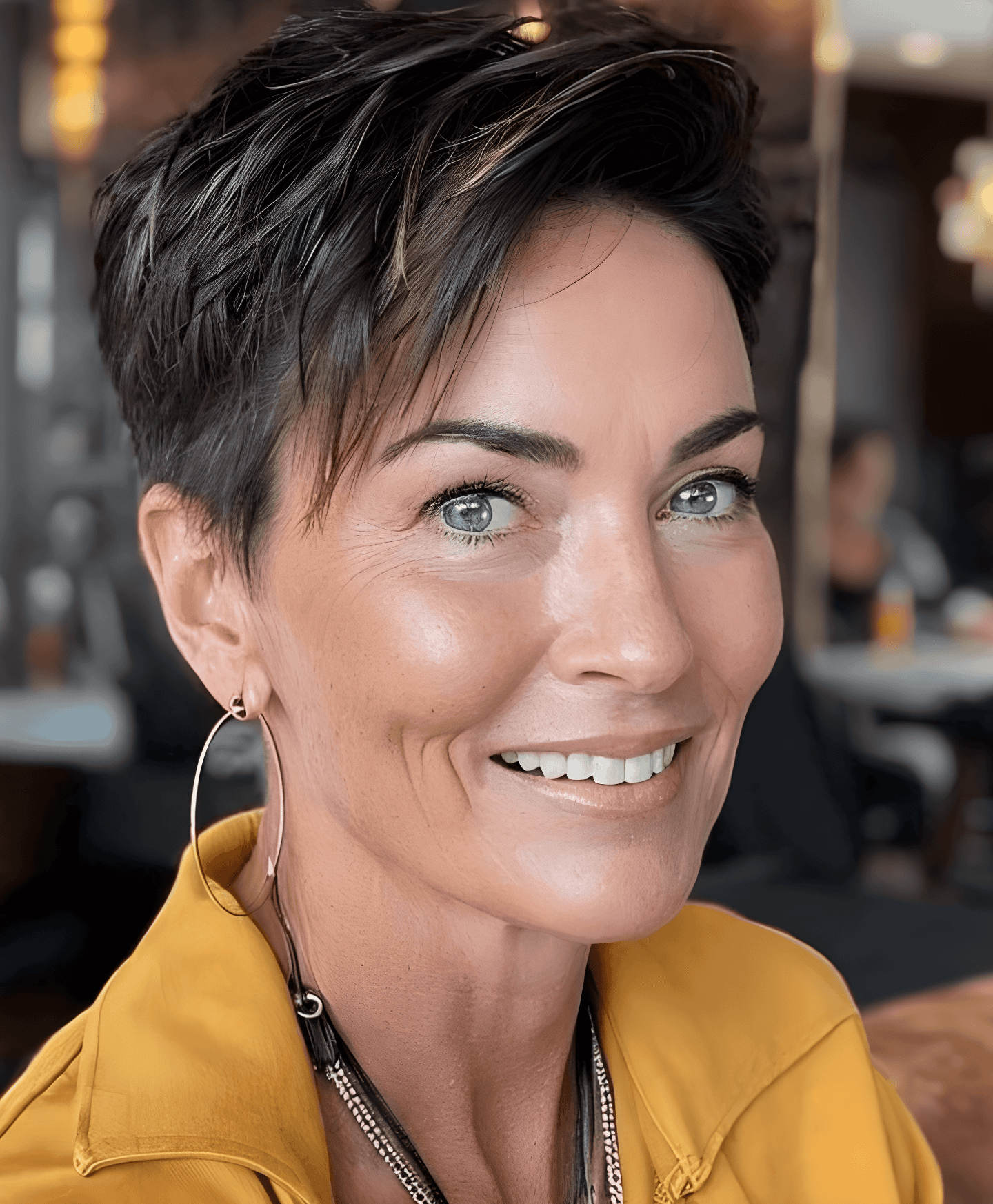 effortlessly chic pixie style