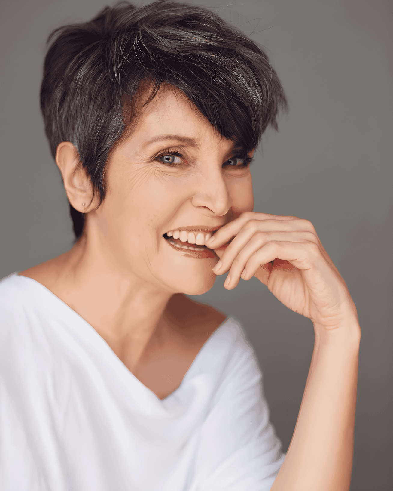 effortless textured pixie style