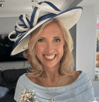 graceful waves shoulder length
