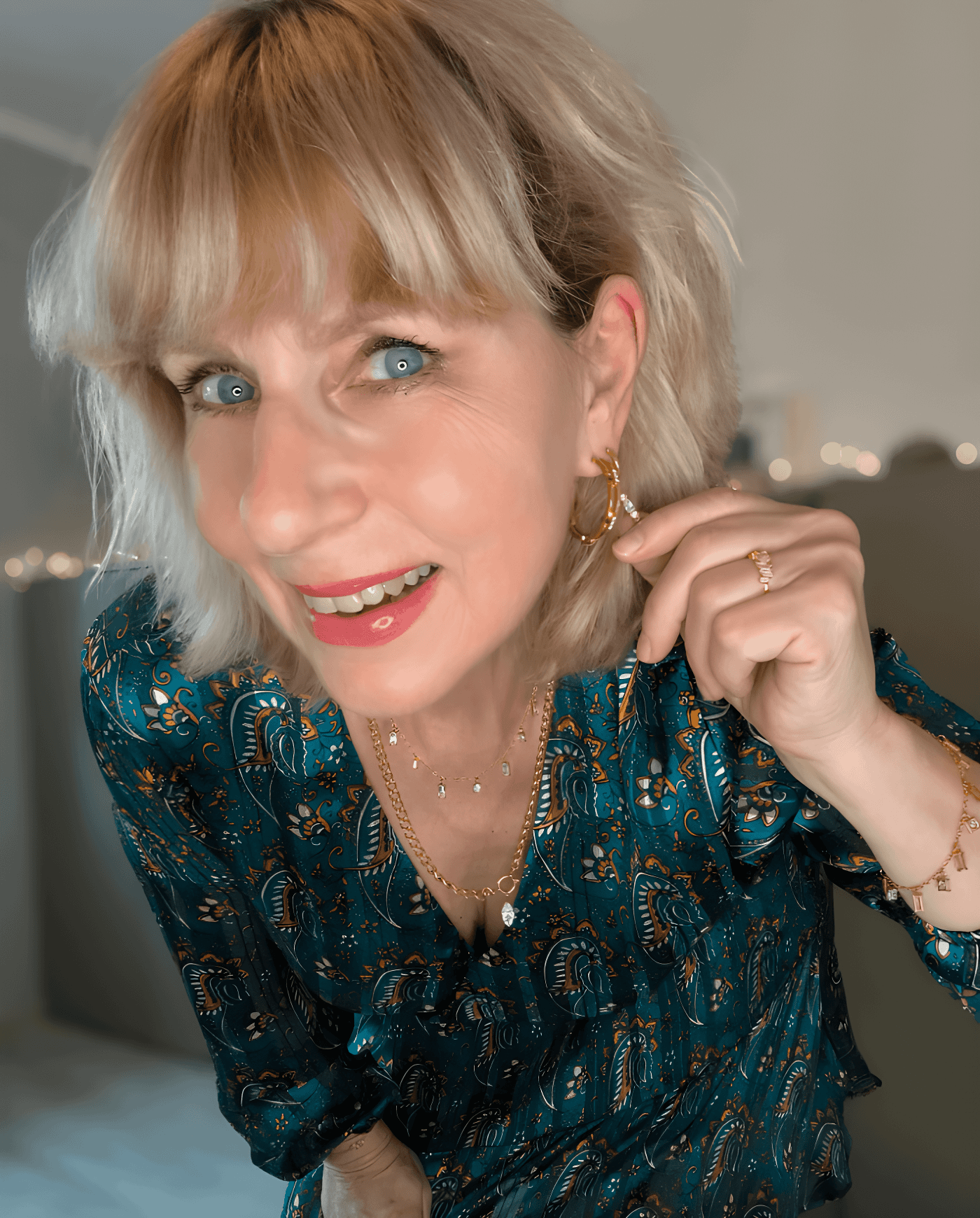textured layers with bangs