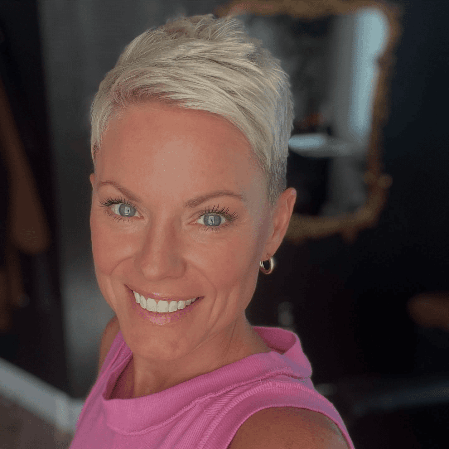 Bold Platinum Pixie Perfection