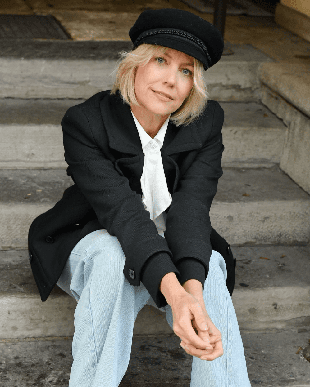 Chic Effortless Bob Style