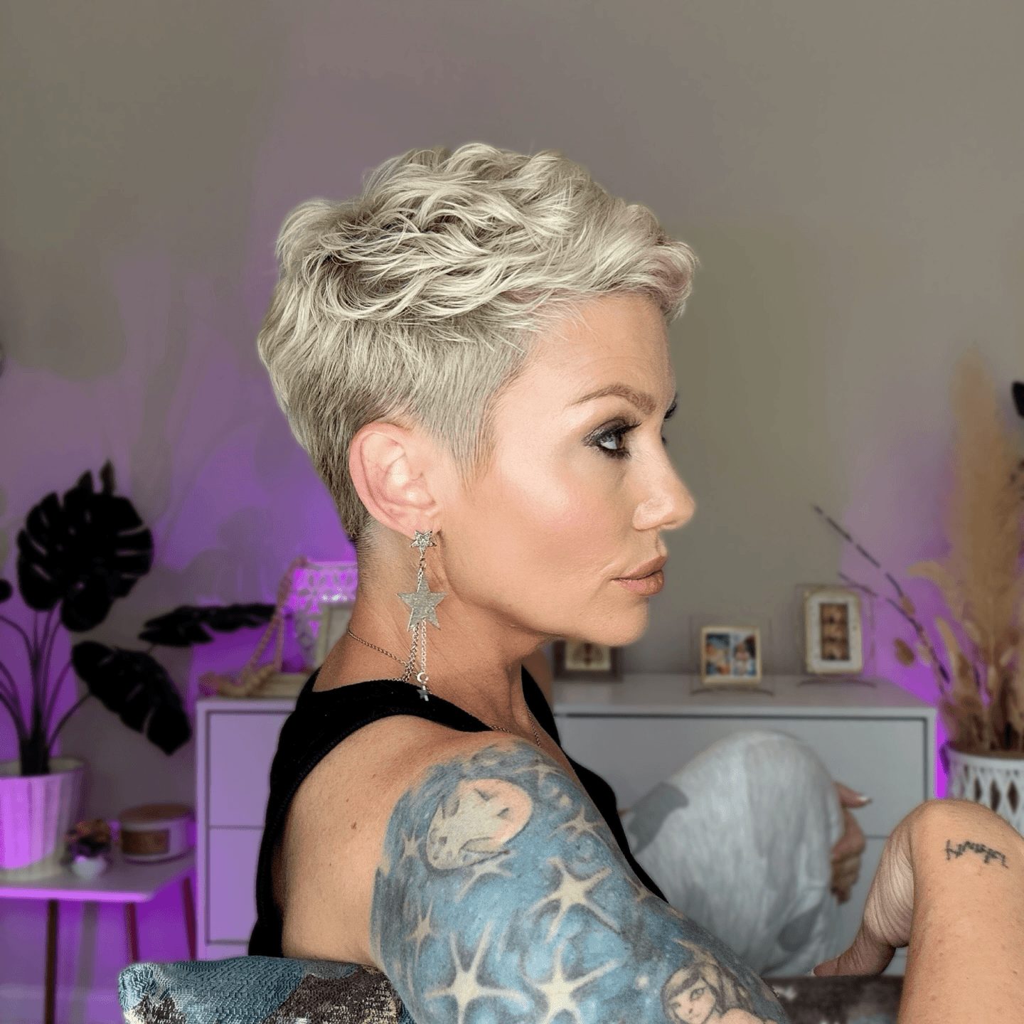 Chic Textured Pixie Cut