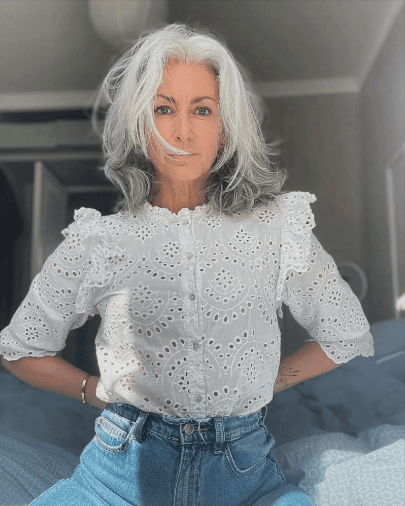 Graceful Layers Embracing Gray