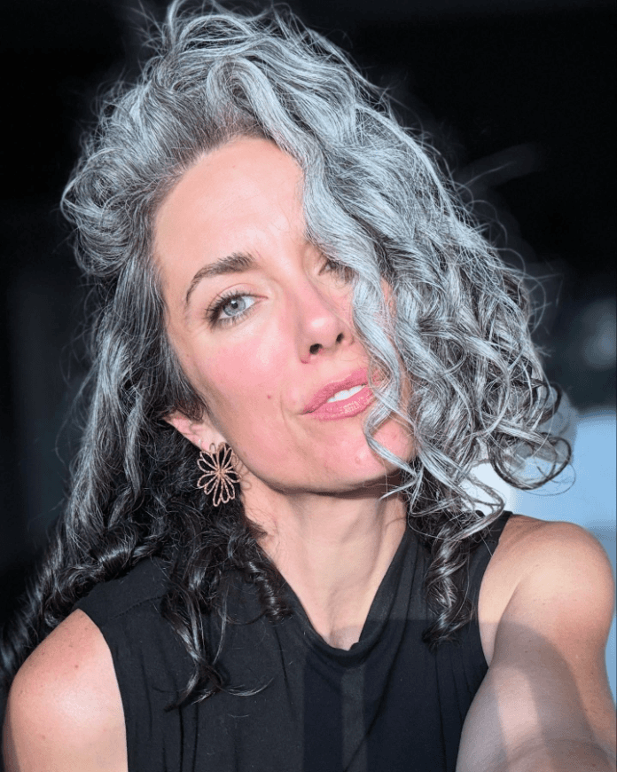 Silver Curls Bold Statement