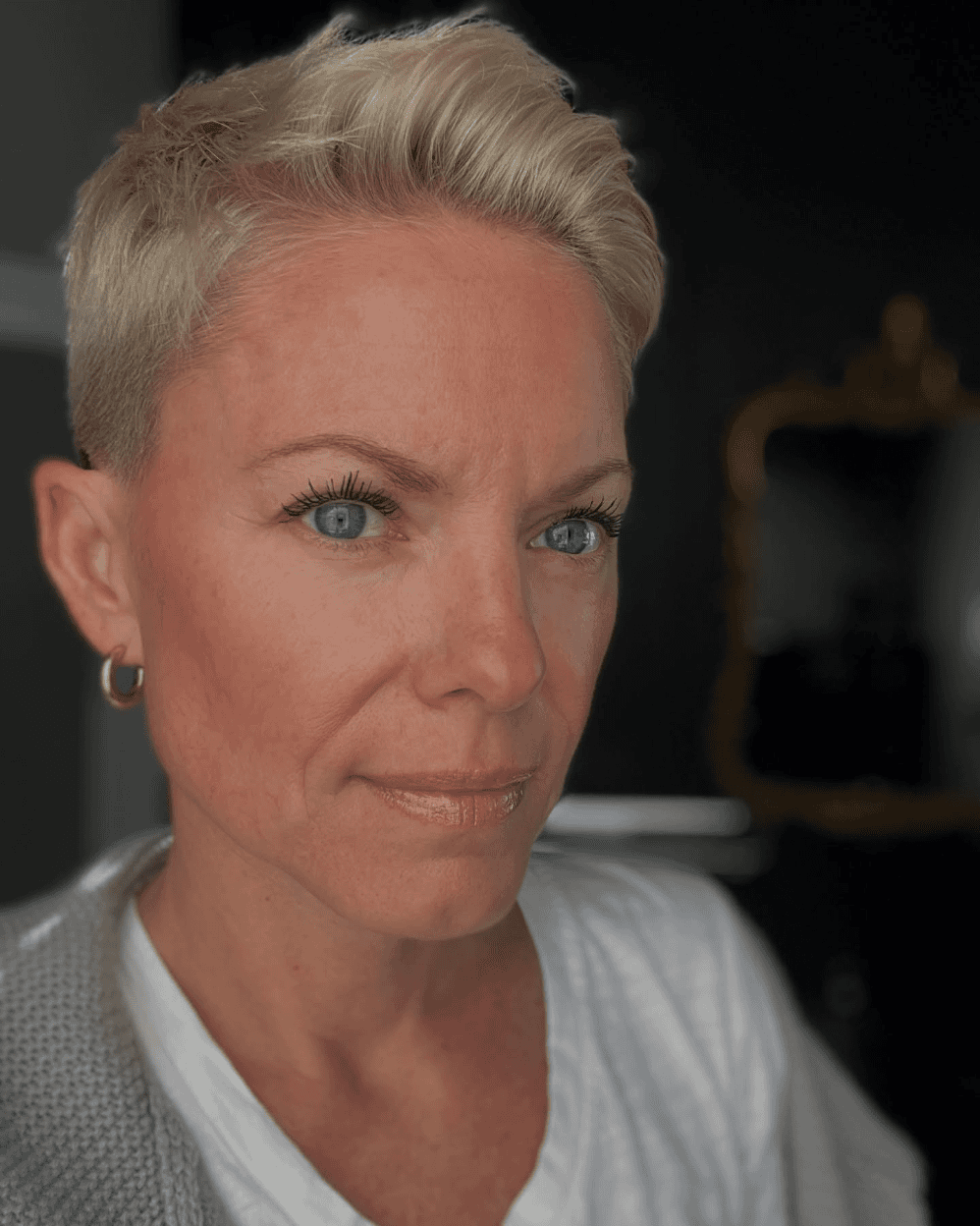 Textured Blonde Pixie Vibes