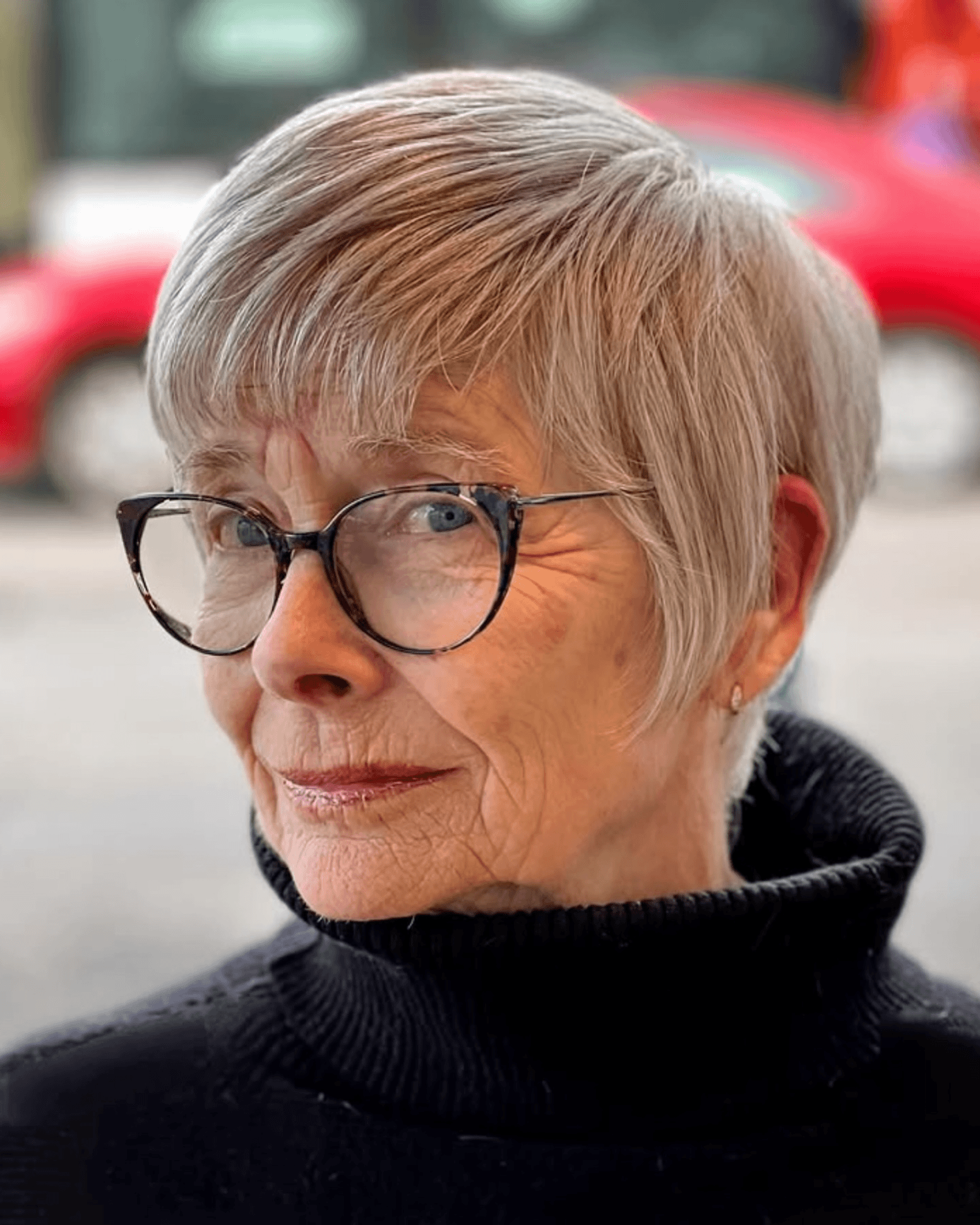Chic Textured Gray Pixie