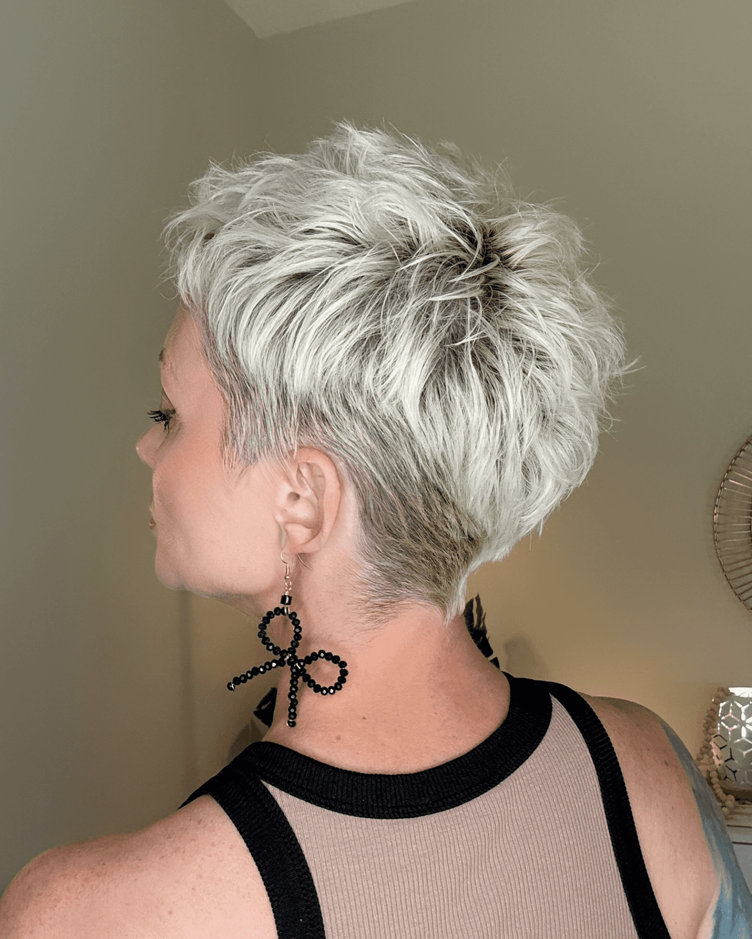 Edgy Textured Pixie Style