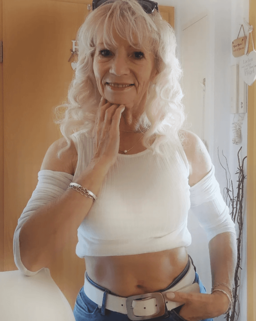 Effortless Layers Full Movement