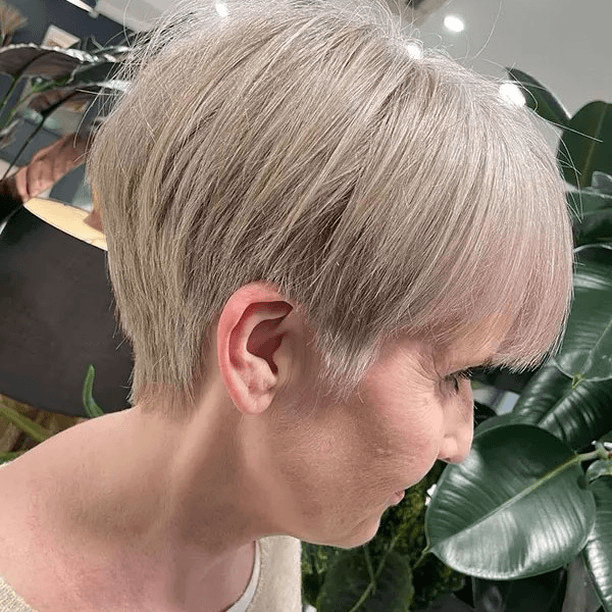 Effortless Silver Pixie Style