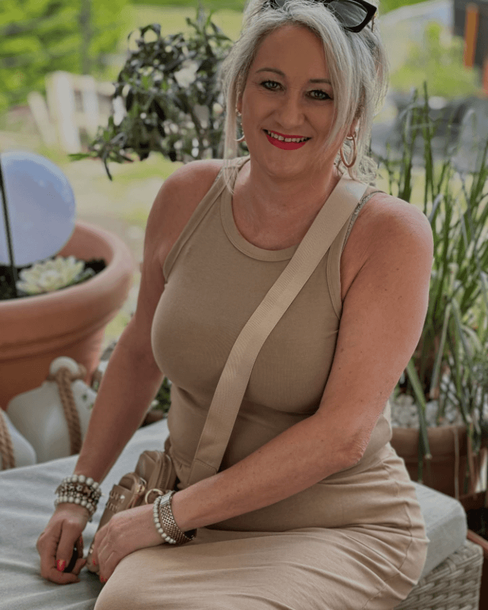 Effortlessly Chic Hair Updo