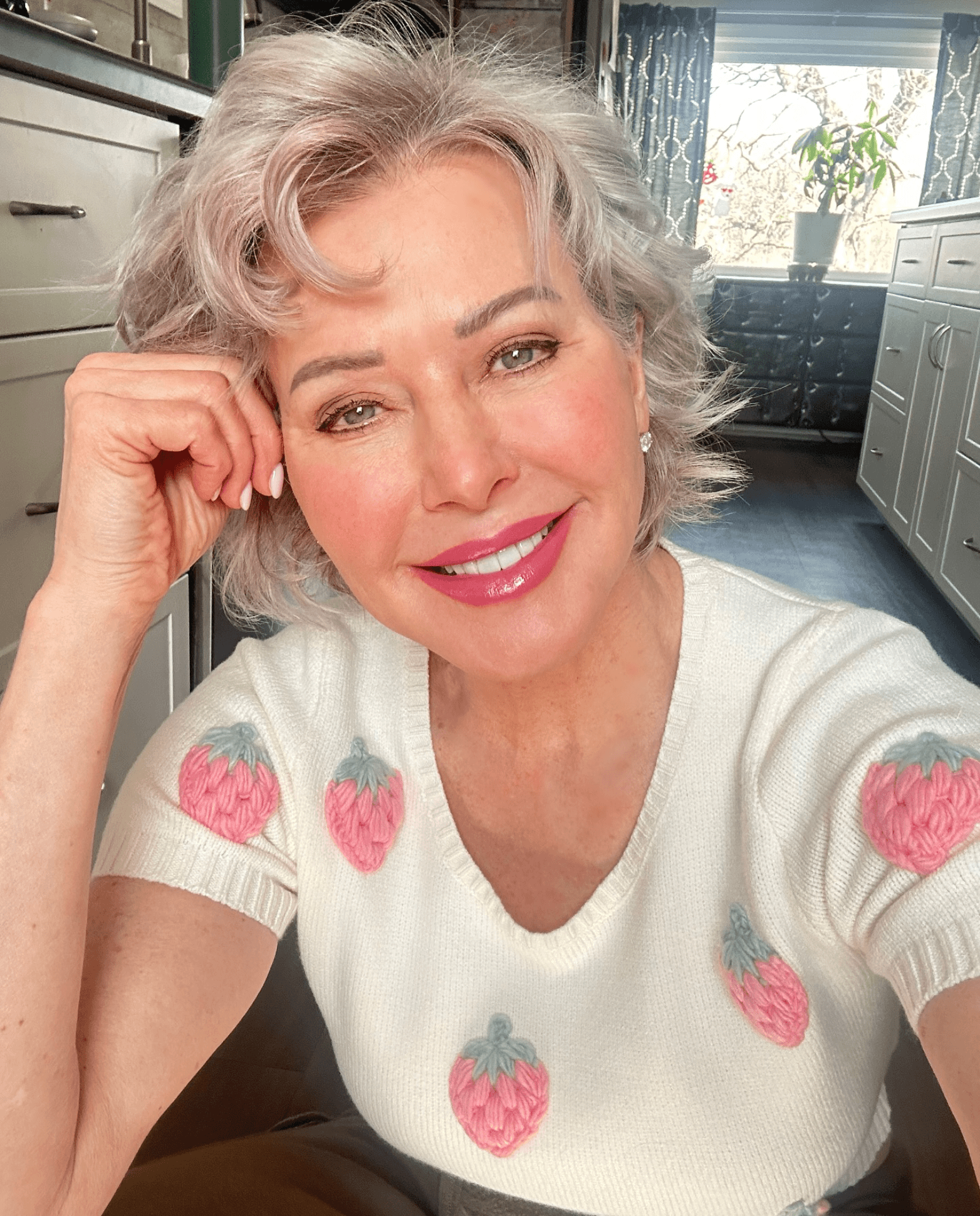 Effortlessly Chic Pixie Style
