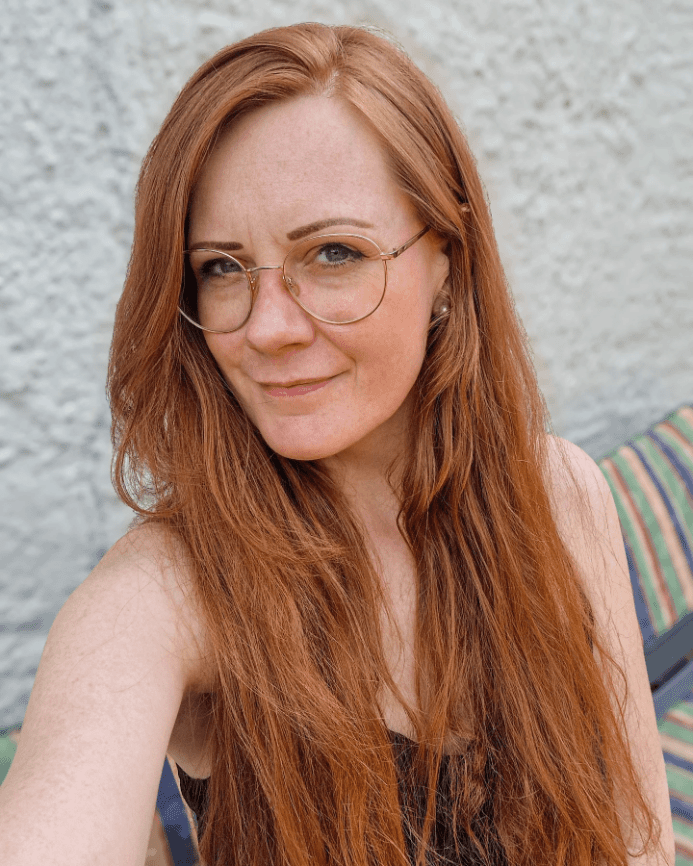 Effortlessly Flowing Natural Waves