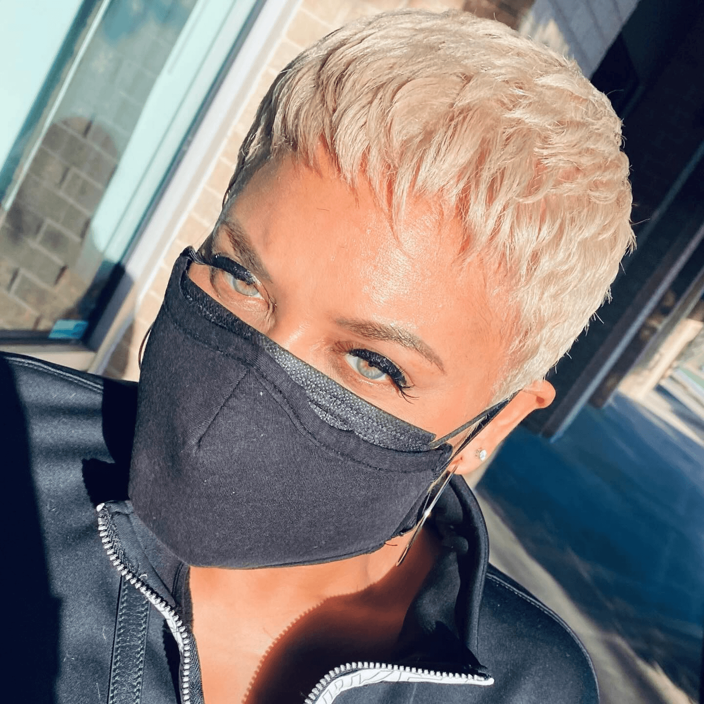 Platinum Pixie Chic