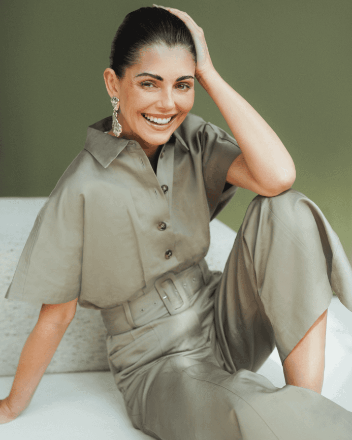 Sleek and Timeless Elegance