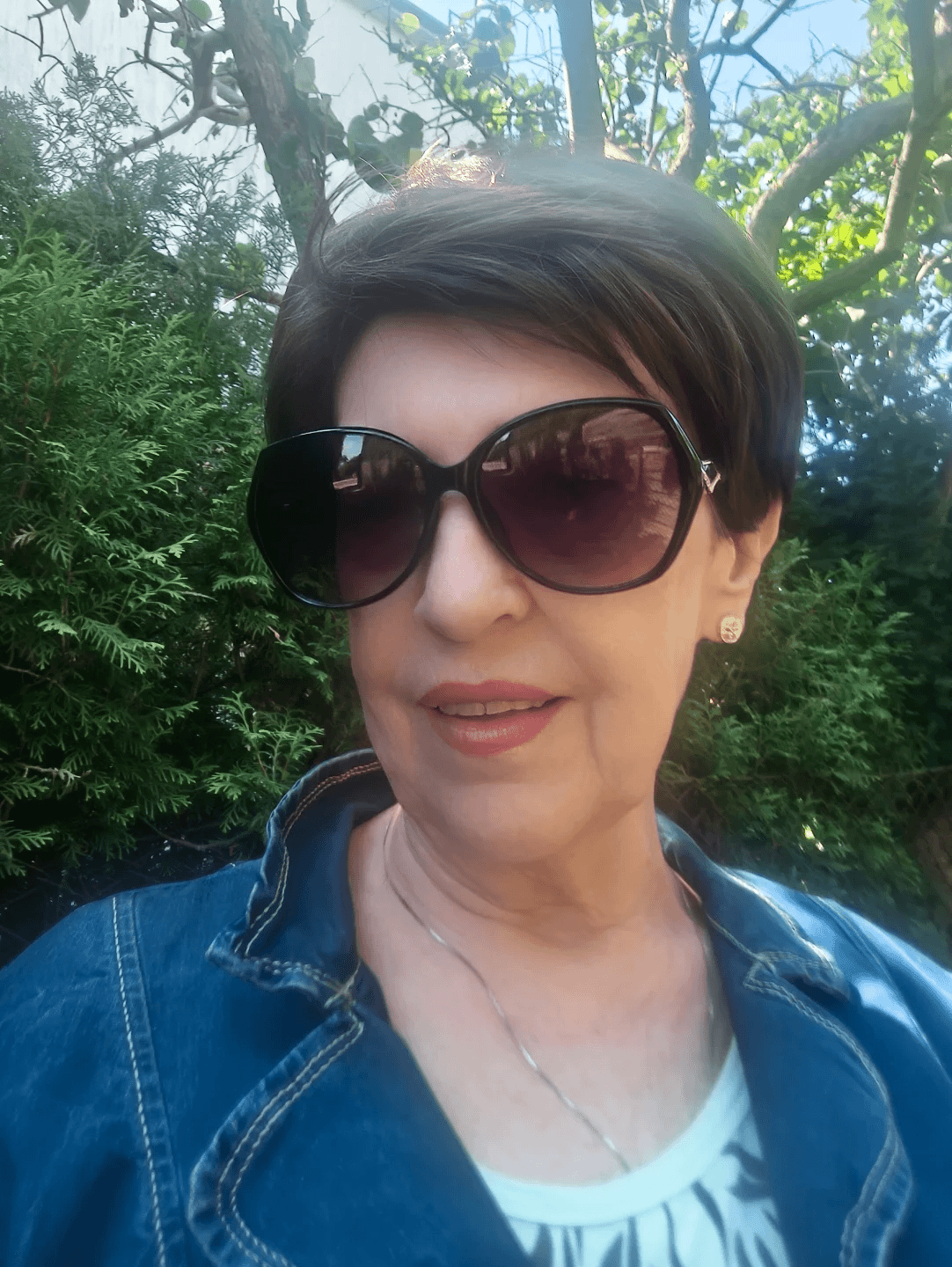 Chic and Effortless Pixie