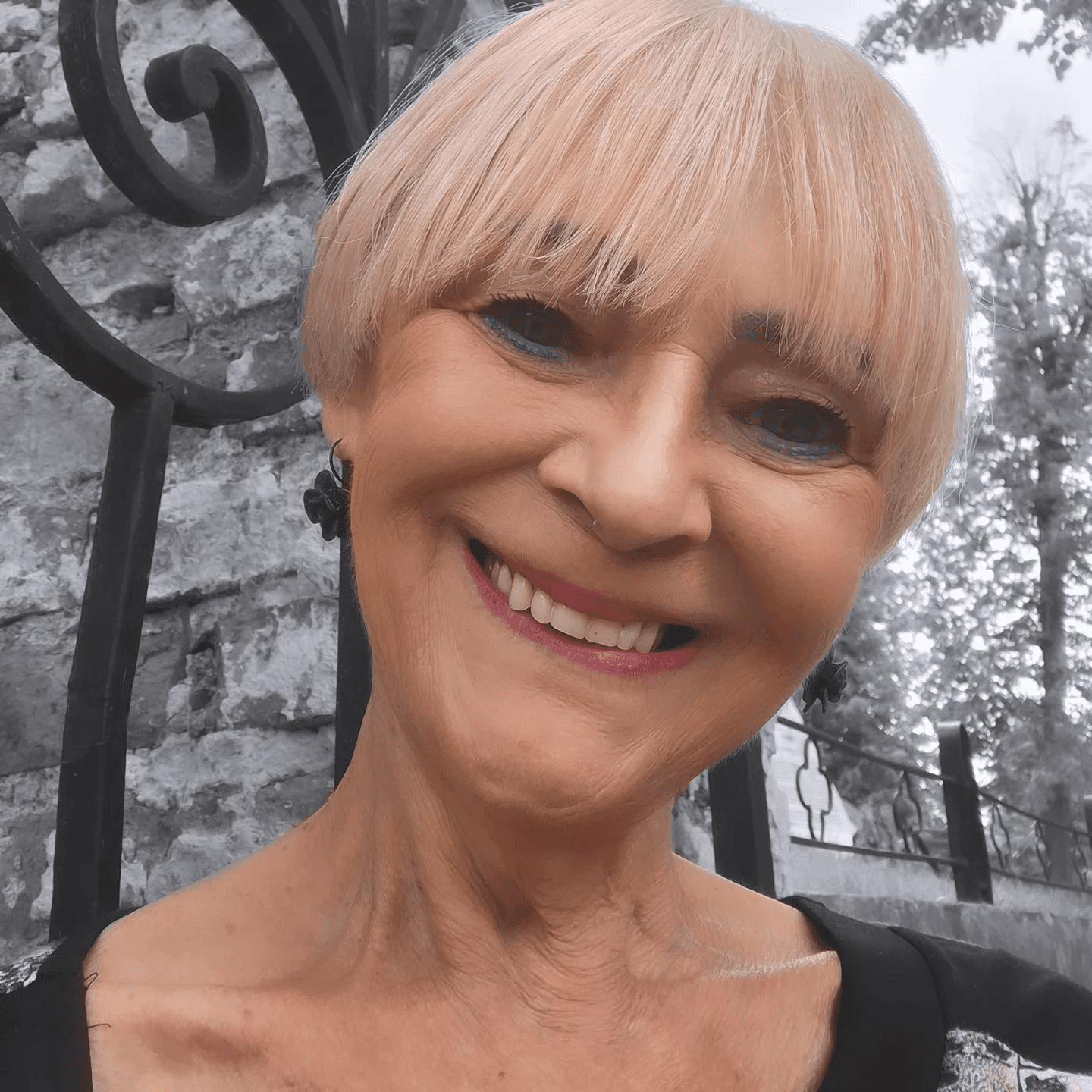 Timeless Bob with Layers