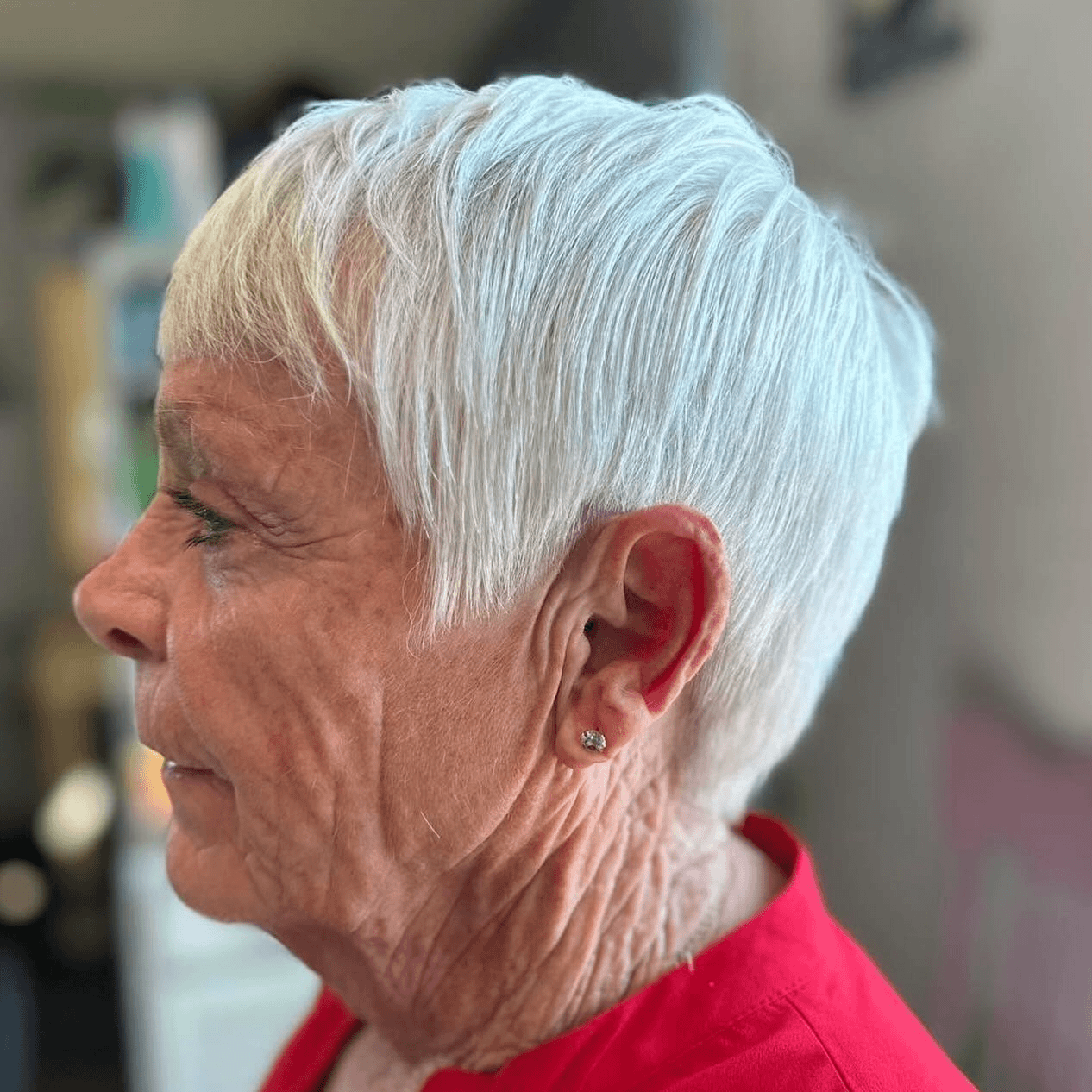 Timeless Soft Pixie Elegance