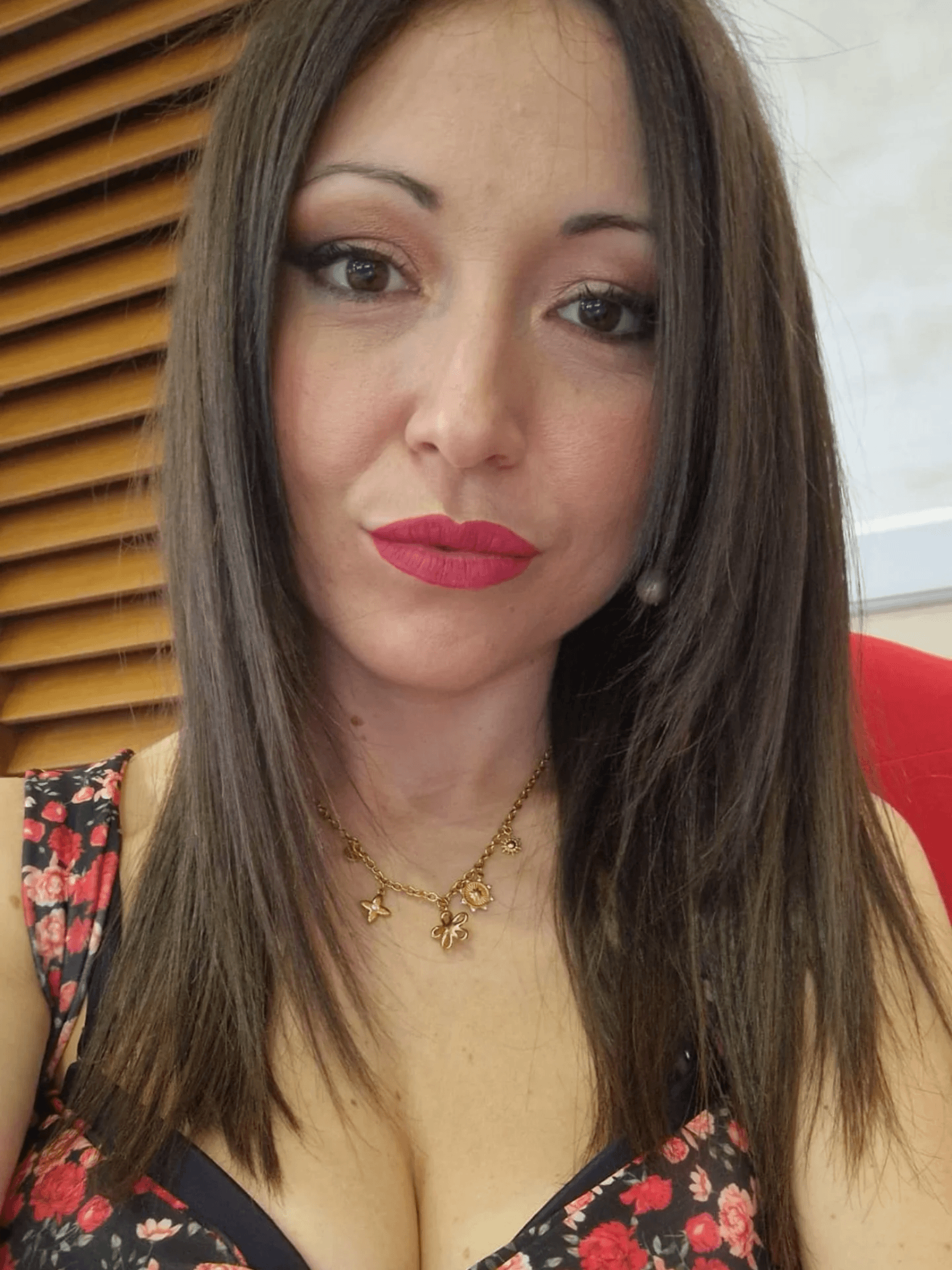 Autumn Inspired Brunette Style