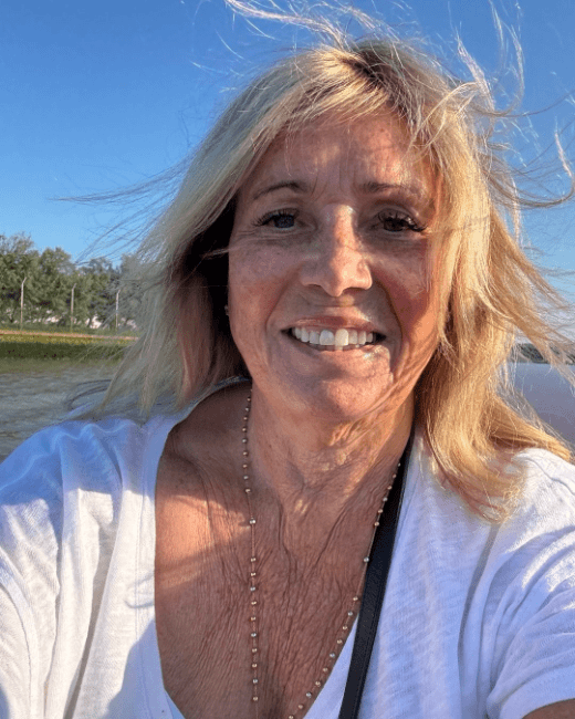 Effortless Layers Flowing Freely