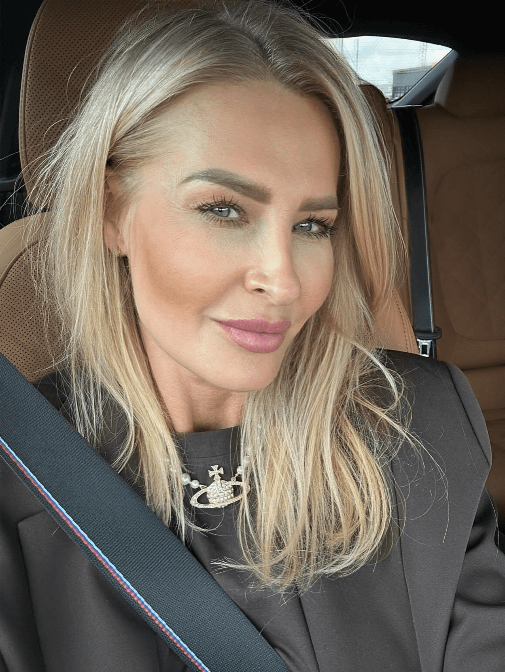 Effortless Blonde Layers Flow