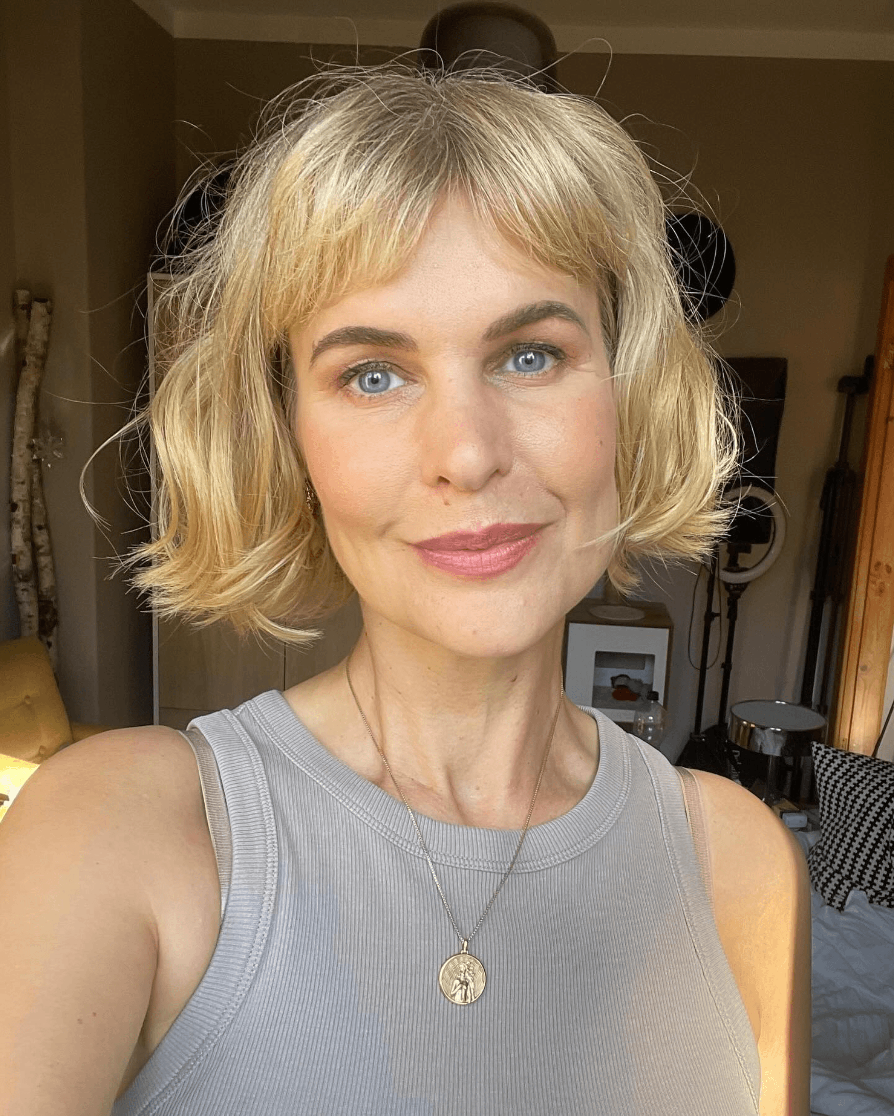 Effortlessly Chic Blonde Layers