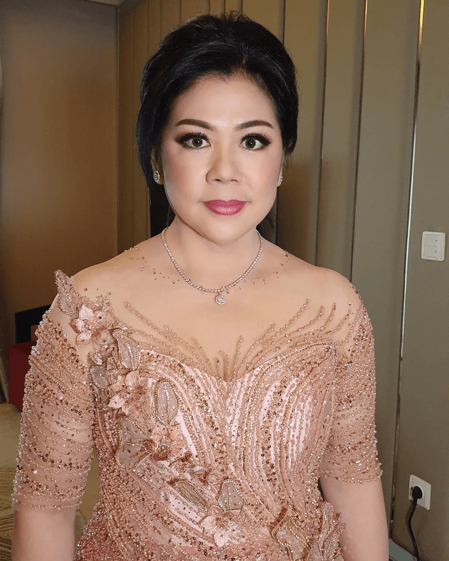 Elegant Timeless Updo Style