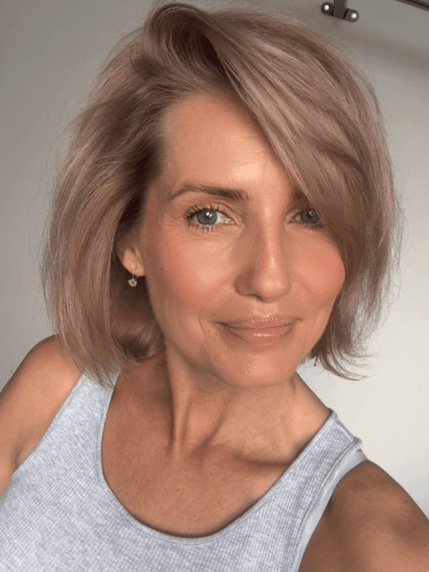 Chic Layered Bob Style