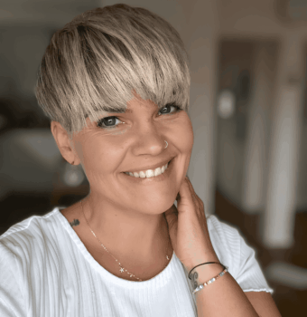 effortless blonde pixie style