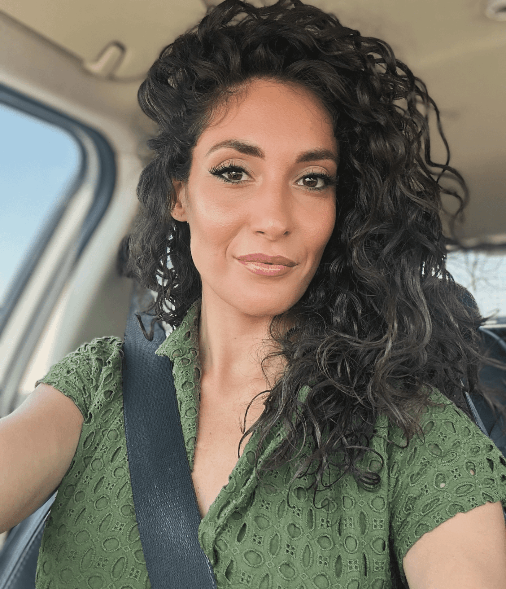Effortlessly Beautiful Curly Glow