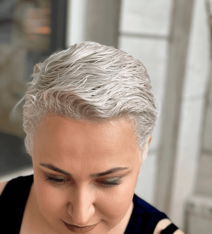 Silver Elegance Combed Naturally