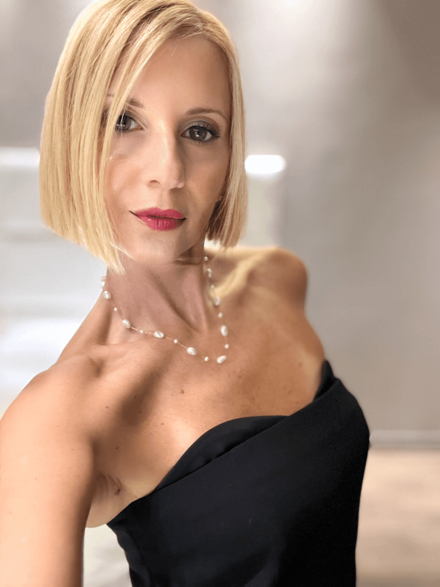 Sleek Asymmetrical Bob Style