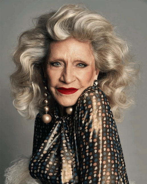 Timeless Elegance in Waves