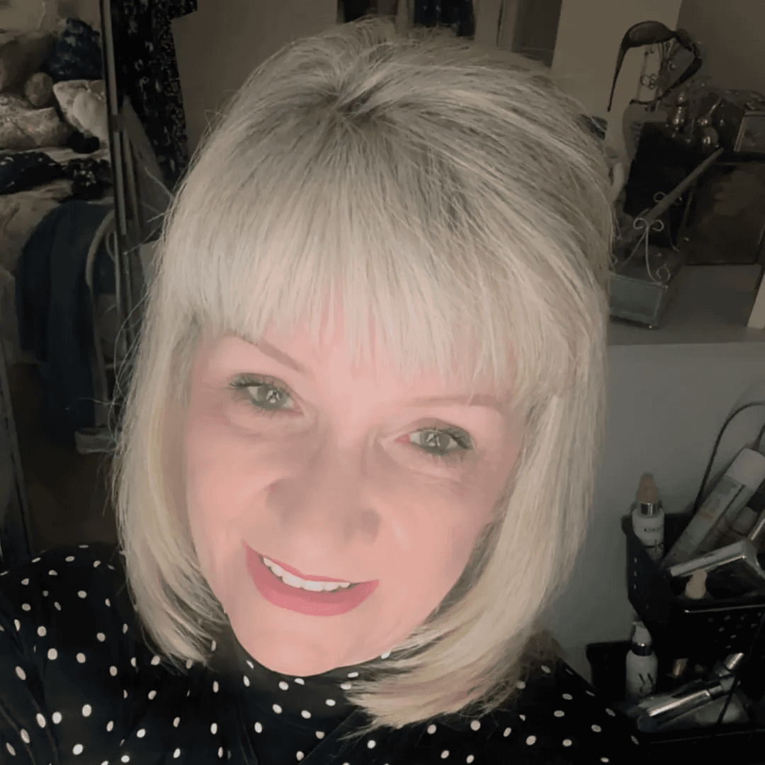 Timeless Layered Bob Style