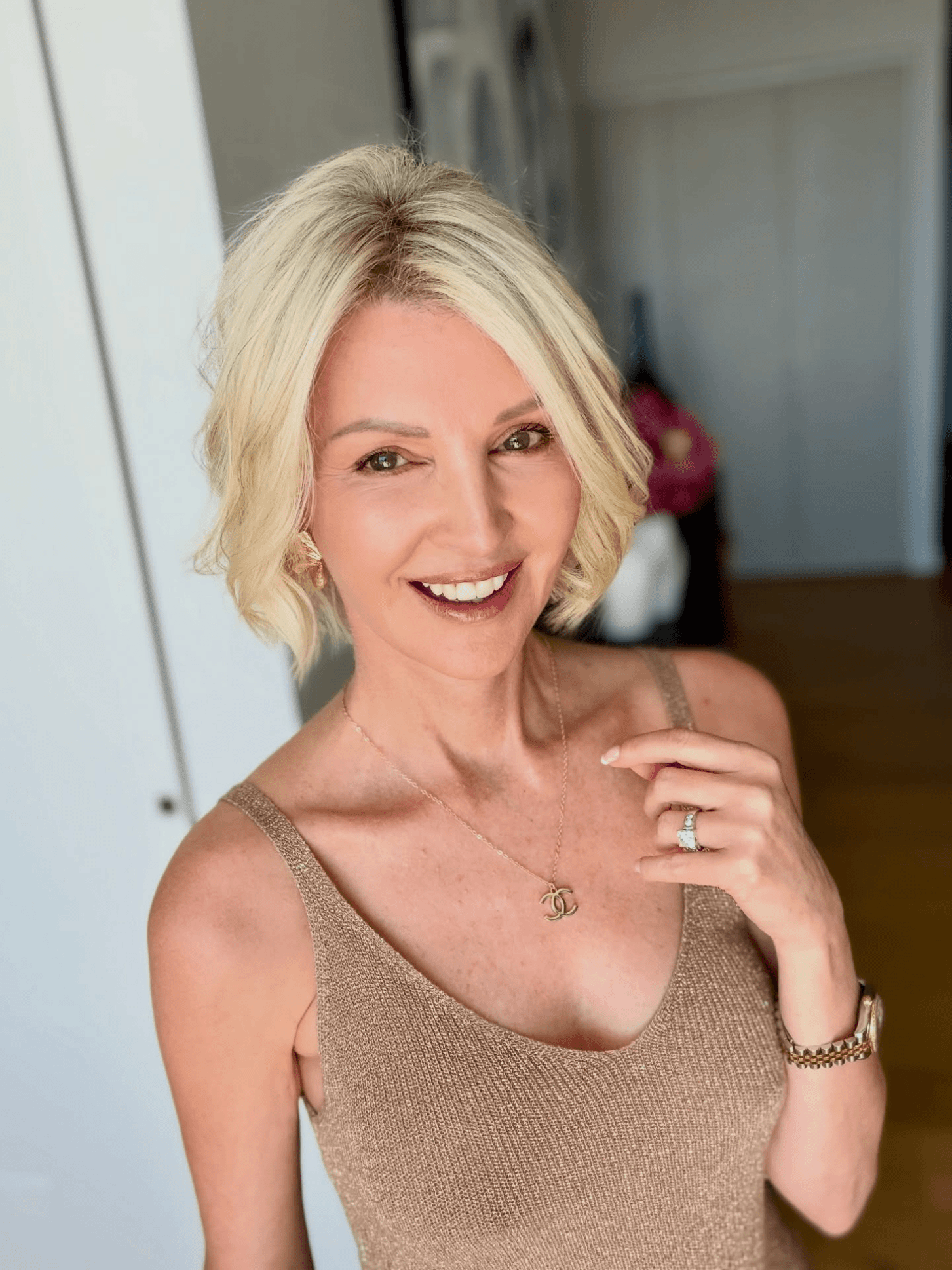 effortless luminous blonde bob