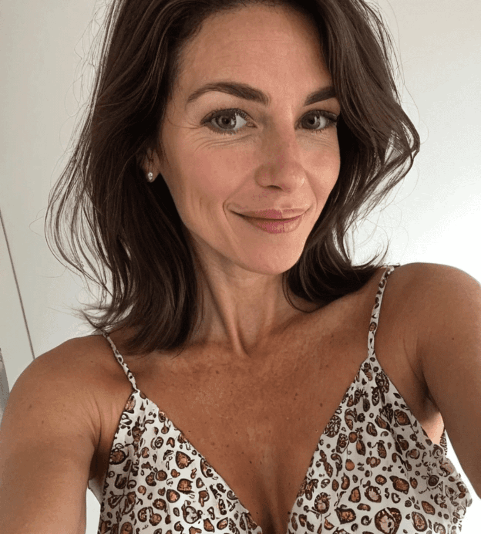 soft tousled shoulder layers