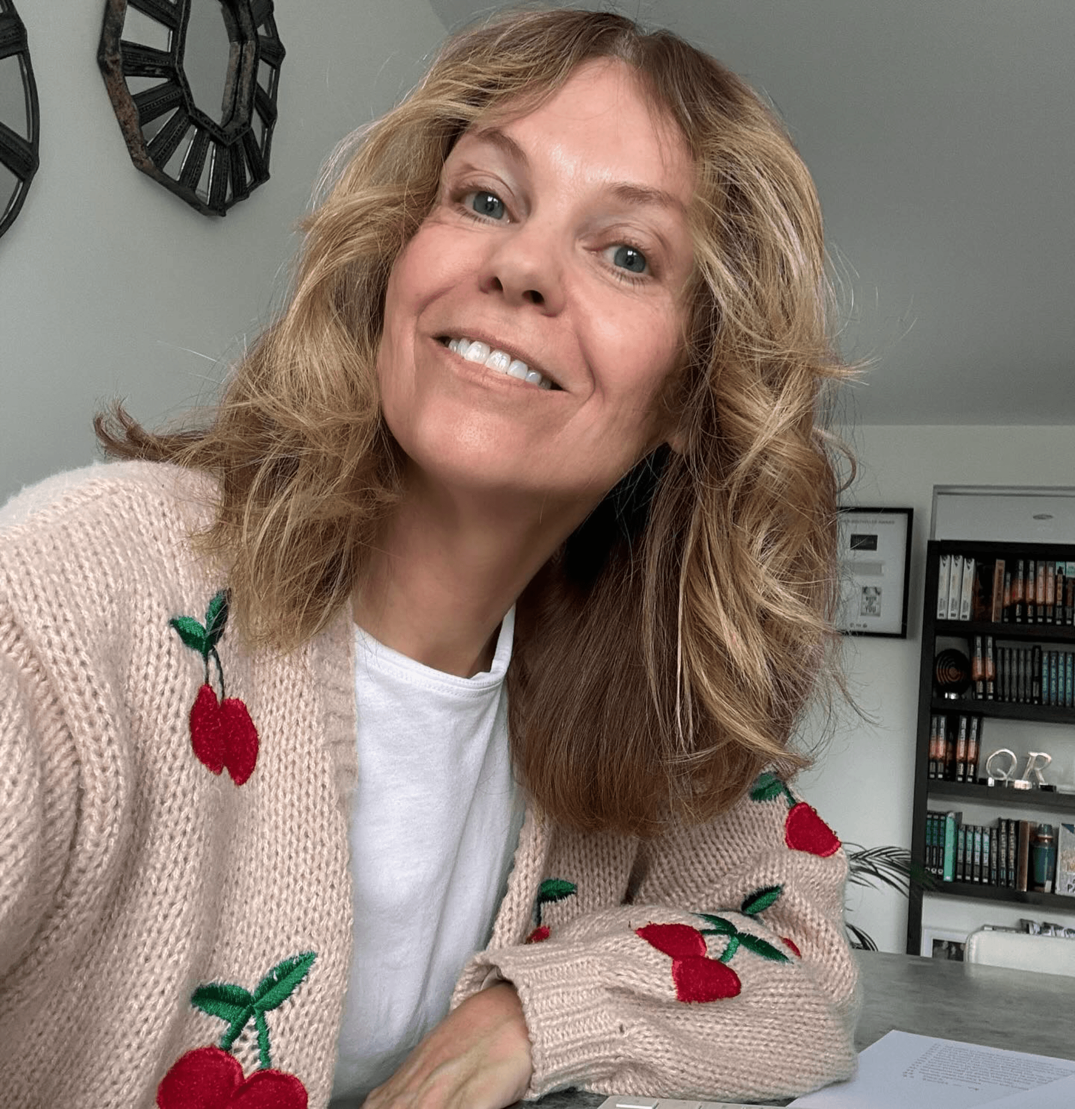 Effortless French Girl Waves