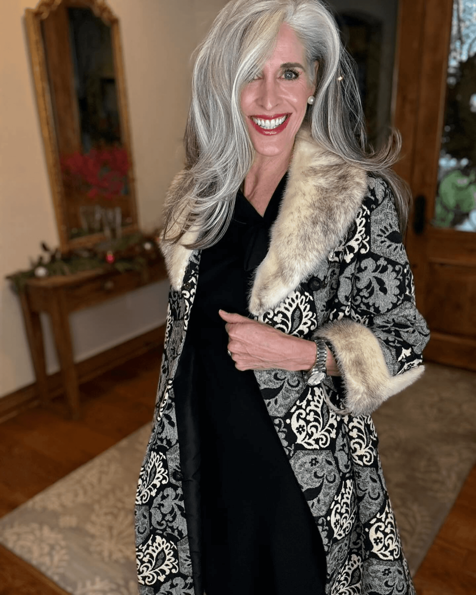 Soft Silver Holiday Waves