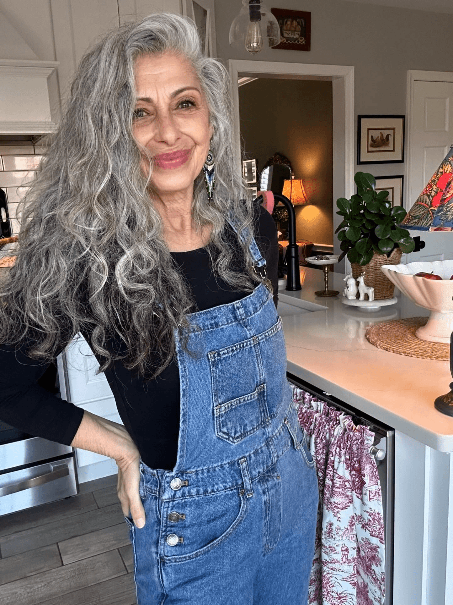 Effortless Natural Silver Waves
