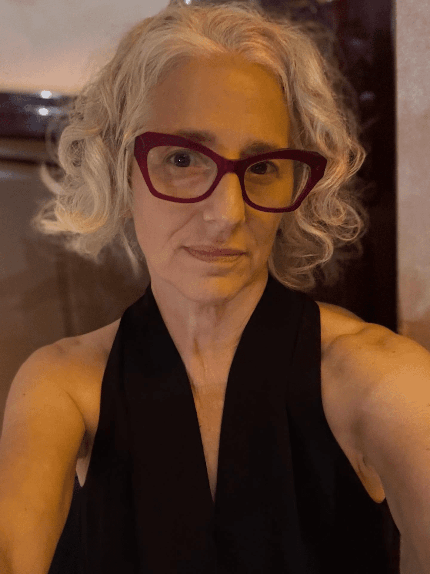 Effortless Silver Chin Bob