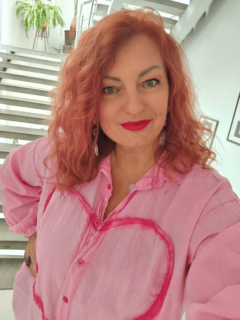 Effortless Copper Spring Curls