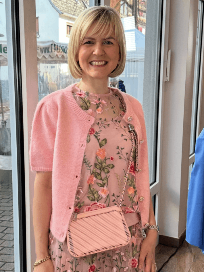 Radiant Blonde Bob