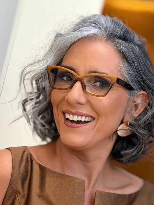 Silver Tousled Bob Elegance