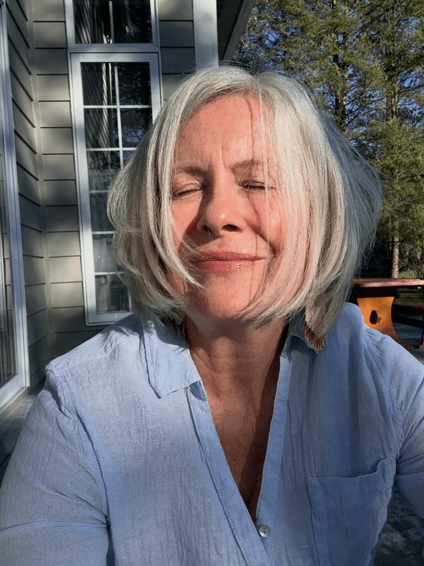 Soft Silver Bob Elegance Soft Silver Bob Elegance