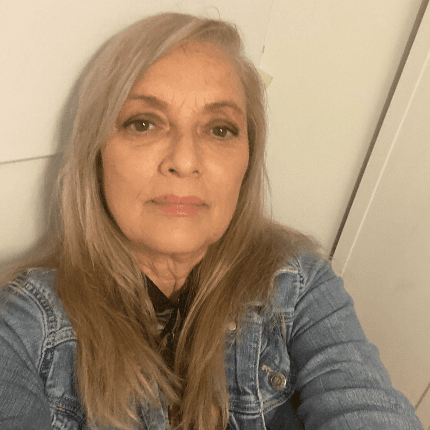 Soft Silver Layered Lengths